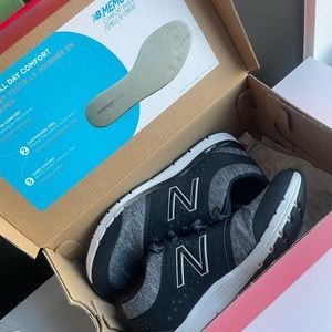 Womens New Balance Cross Trainer 7.5